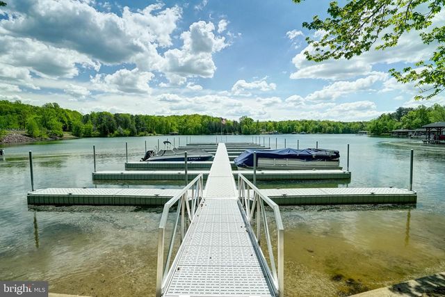 130 OAKLEIGH LN, Bumpass, VA 23024