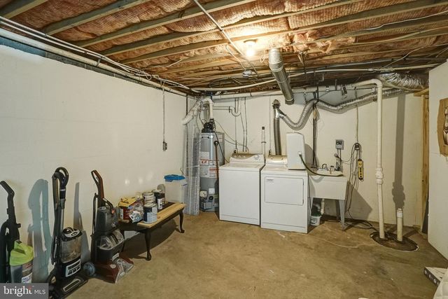 130 OAKLEIGH LN, Bumpass, VA 23024