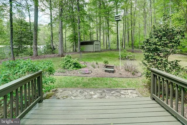 130 OAKLEIGH LN, Bumpass, VA 23024