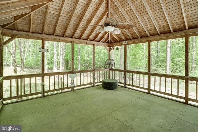 130 OAKLEIGH LN, Bumpass, VA 23024