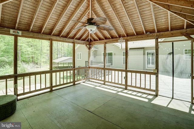 130 OAKLEIGH LN, Bumpass, VA 23024