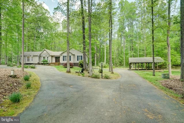130 OAKLEIGH LN, Bumpass, VA 23024