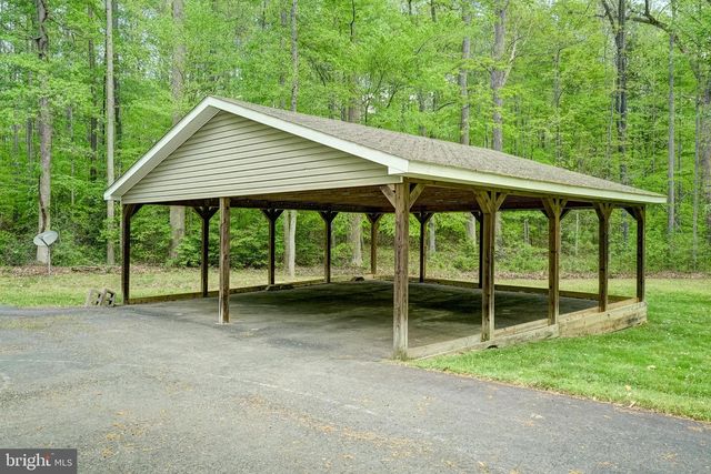 130 OAKLEIGH LN, Bumpass, VA 23024