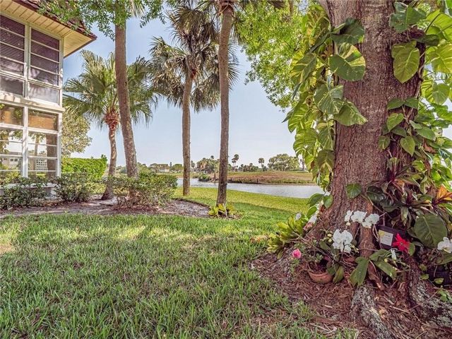 34 Vista Gardens Trail 107, Vero Beach, FL 32962