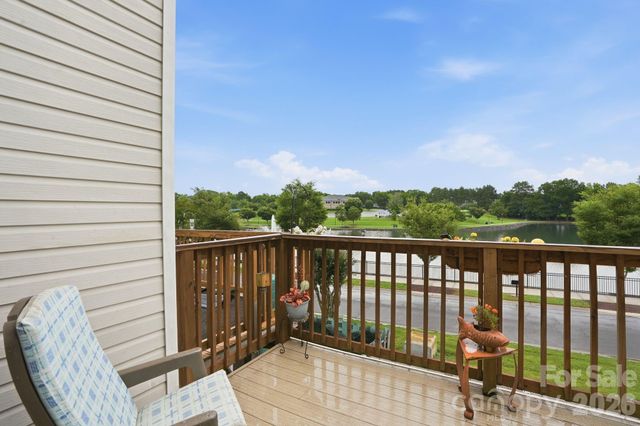 122 Water Oak Drive, Pineville, NC 28134