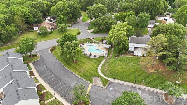 122 Water Oak Drive, Pineville, NC 28134