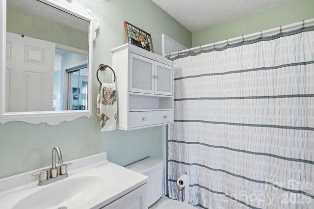 122 Water Oak Drive, Pineville, NC 28134