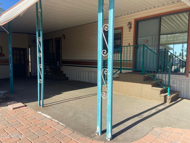 1262 S SHAWNEE Drive, Apache Junction, AZ 85119