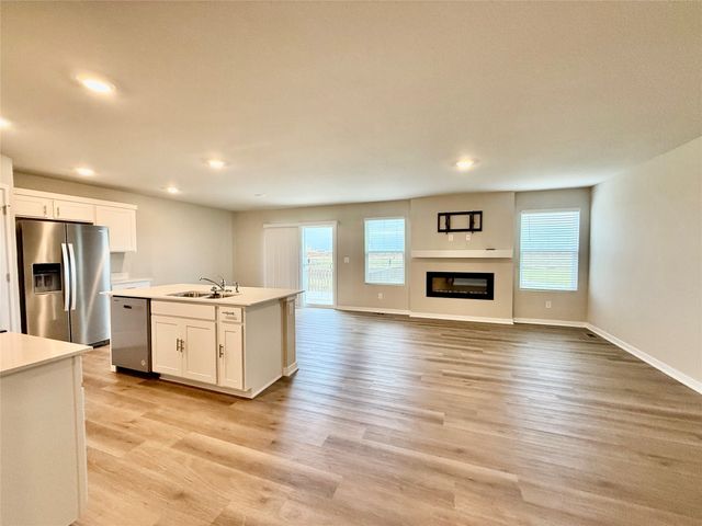 10436 Southerwick Place, Johnston, IA 50131