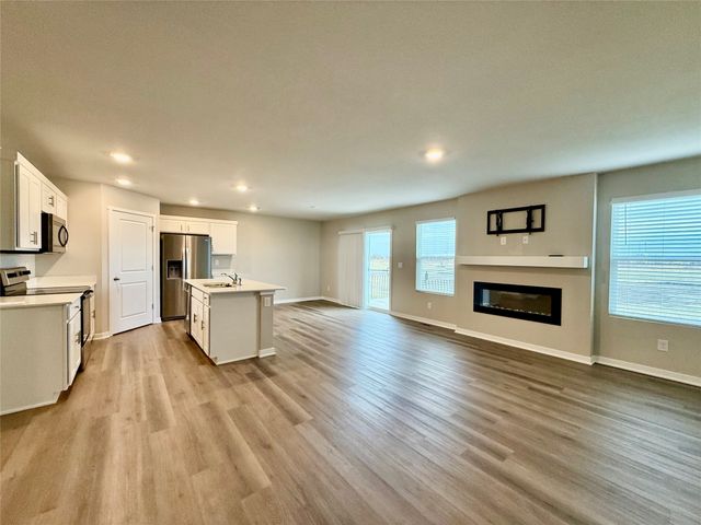 10436 Southerwick Place, Johnston, IA 50131