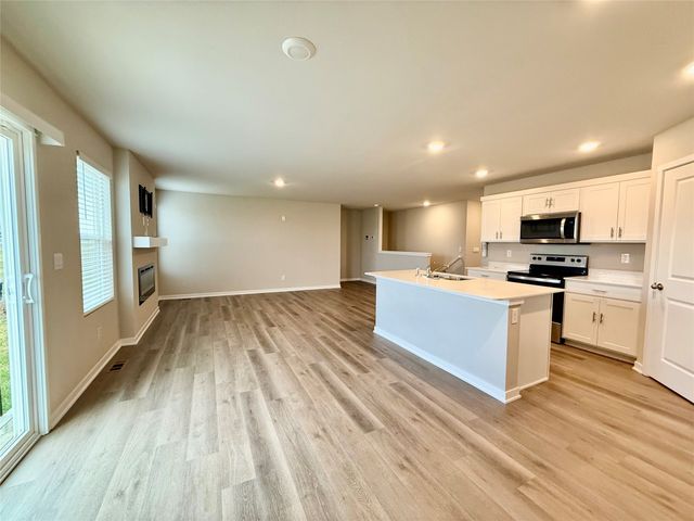 10436 Southerwick Place, Johnston, IA 50131