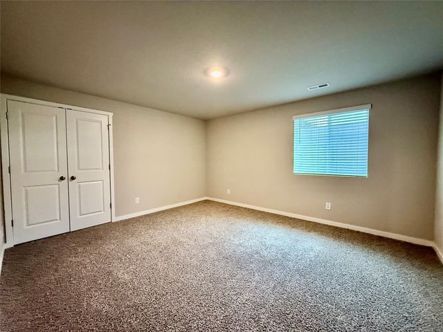 10436 Southerwick Place, Johnston, IA 50131