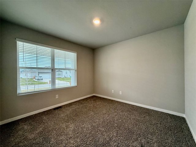 10436 Southerwick Place, Johnston, IA 50131