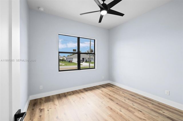 1333 N 4th Street, Cape Coral, FL 33993