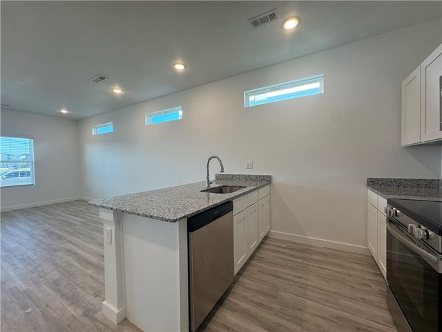 1041 Kentucky Avenue, Bentonville, AR 72713