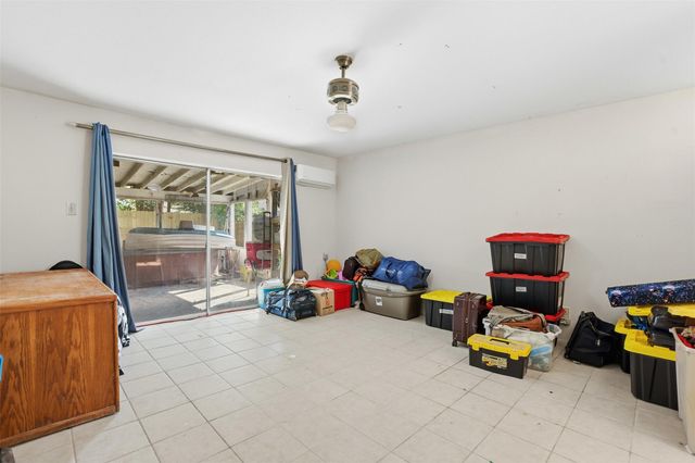 12066 Kleinmeadow Drive, Houston, TX 77066