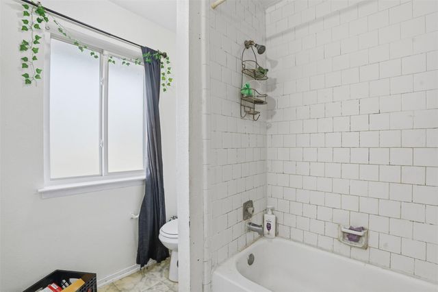 12066 Kleinmeadow Drive, Houston, TX 77066