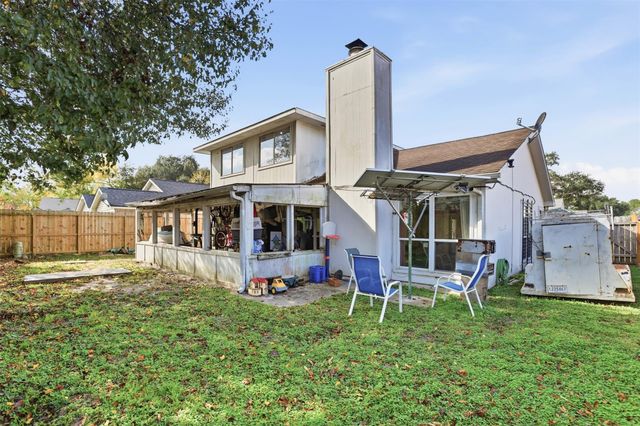 12066 Kleinmeadow Drive, Houston, TX 77066