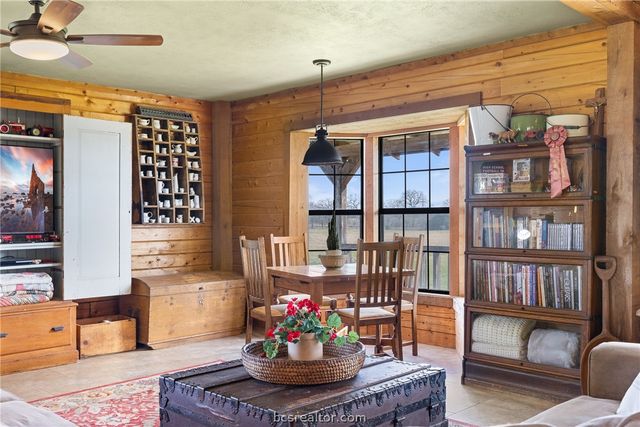 8501 Grassbur Road, Bryan, TX 77808