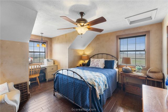 8501 Grassbur Road, Bryan, TX 77808