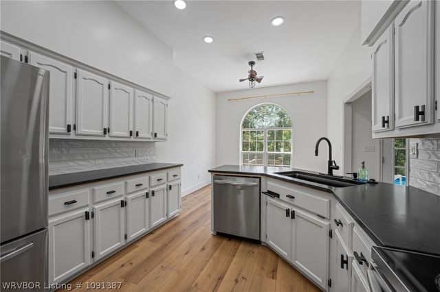 810 Karry Lane, Fort Smith, AR 72916