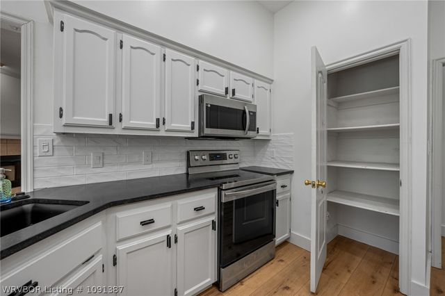 810 Karry Lane, Fort Smith, AR 72916