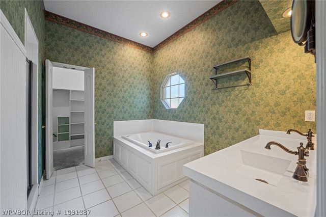 810 Karry Lane, Fort Smith, AR 72916