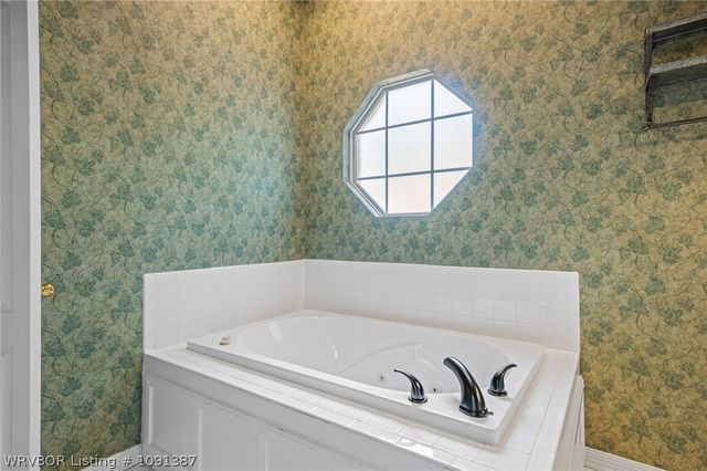 810 Karry Lane, Fort Smith, AR 72916