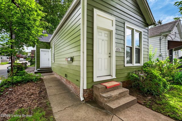 935 Samuel St, Louisville, KY 40204