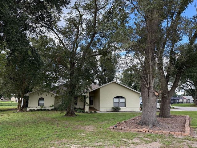 3916 CREWS LAKE DRIVE, Lakeland, FL 33813