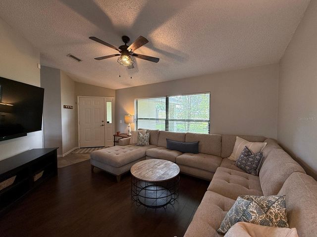 3916 CREWS LAKE DRIVE, Lakeland, FL 33813