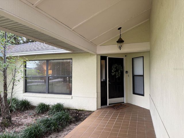 3916 CREWS LAKE DRIVE, Lakeland, FL 33813