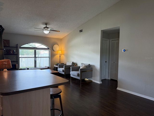 3916 CREWS LAKE DRIVE, Lakeland, FL 33813