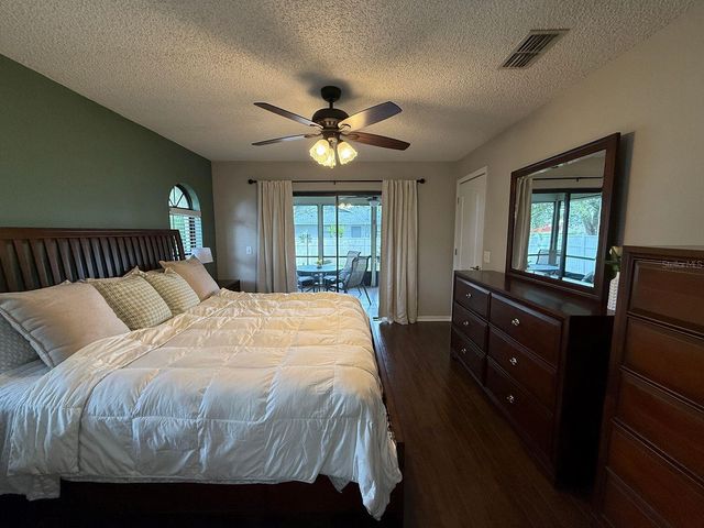 3916 CREWS LAKE DRIVE, Lakeland, FL 33813