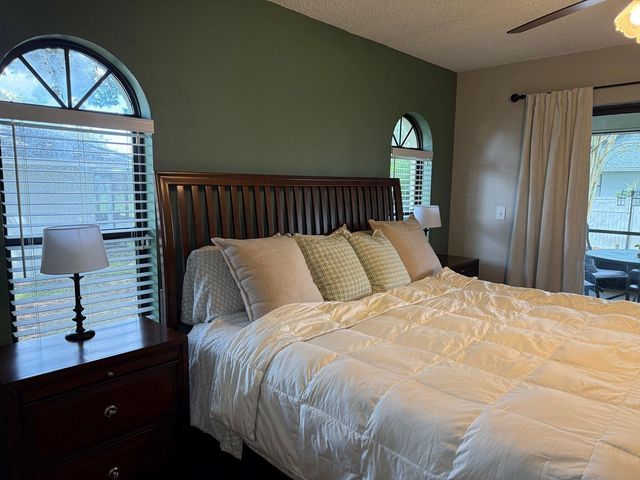 3916 CREWS LAKE DRIVE, Lakeland, FL 33813