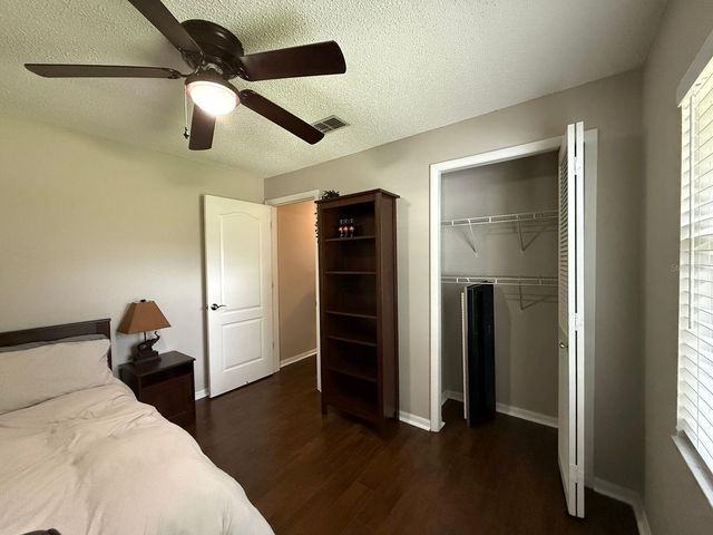 3916 CREWS LAKE DRIVE, Lakeland, FL 33813