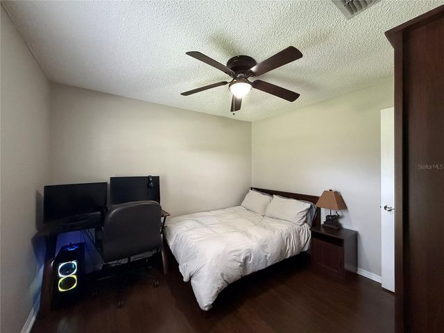 3916 CREWS LAKE DRIVE, Lakeland, FL 33813