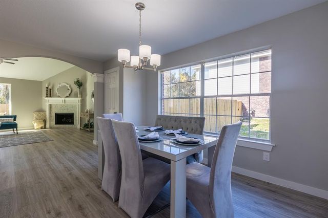 522 Jeremy Court, Spring, TX 77386