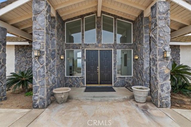 7350 Live Oak, Jurupa Valley, CA 92509