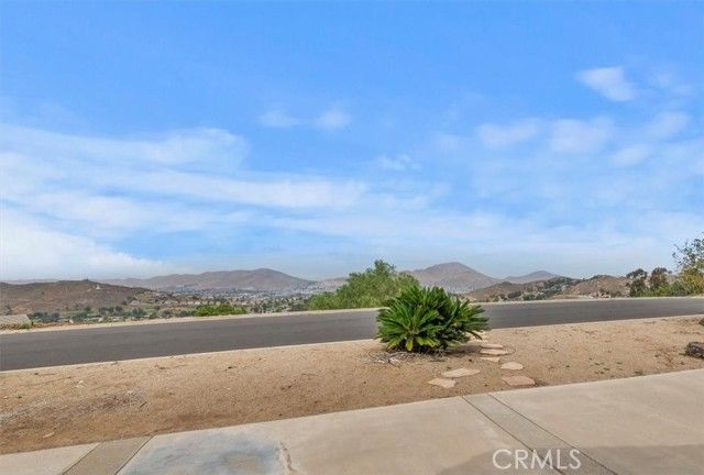 7350 Live Oak, Jurupa Valley, CA 92509