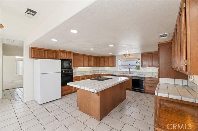 7350 Live Oak, Jurupa Valley, CA 92509