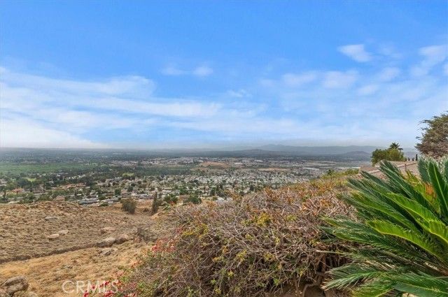 7350 Live Oak, Jurupa Valley, CA 92509