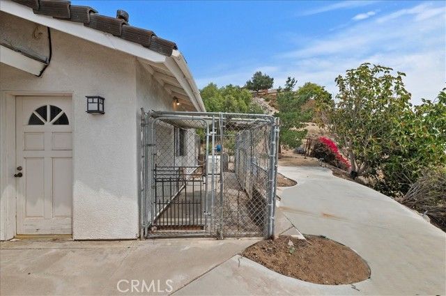 7350 Live Oak, Jurupa Valley, CA 92509