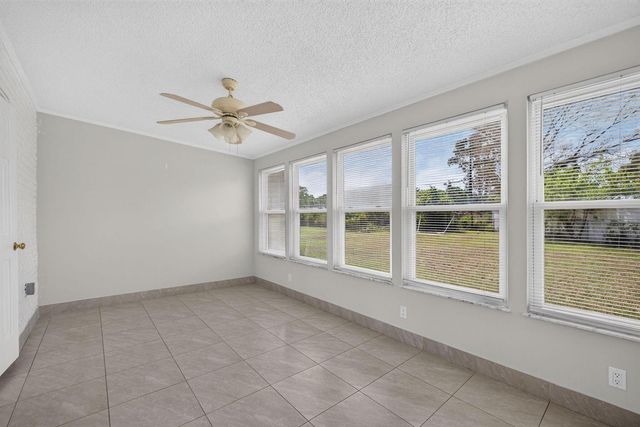 592 SW Banks Terrace, Port St. Lucie, FL 34953