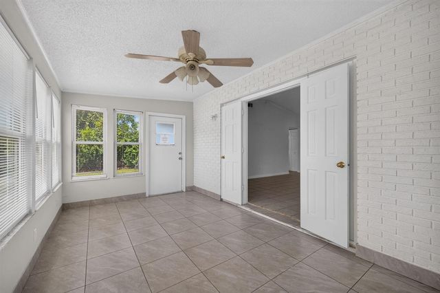 592 SW Banks Terrace, Port St. Lucie, FL 34953