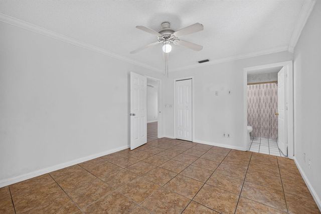 592 SW Banks Terrace, Port St. Lucie, FL 34953