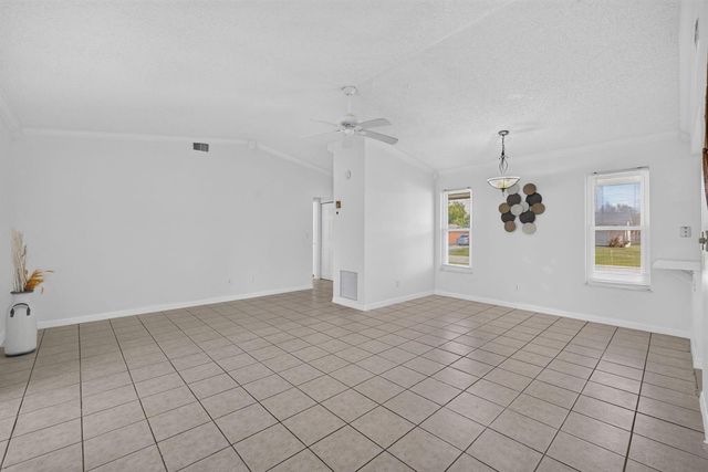 592 SW Banks Terrace, Port St. Lucie, FL 34953