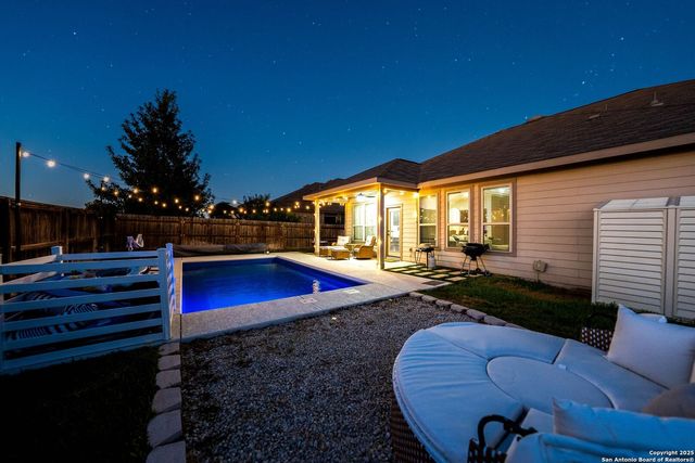 1918 Sunspur Rd, New Braunfels, TX 78130