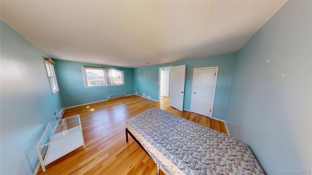 88 W Mombasha Road, Monroe, NY 10950
