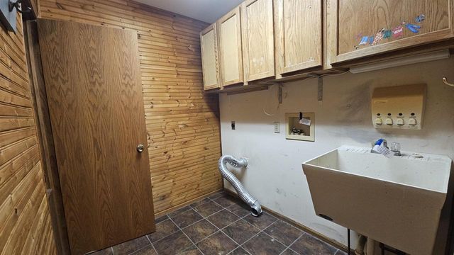 1621 Sapphire Way, Sun Prairie, WI 53590